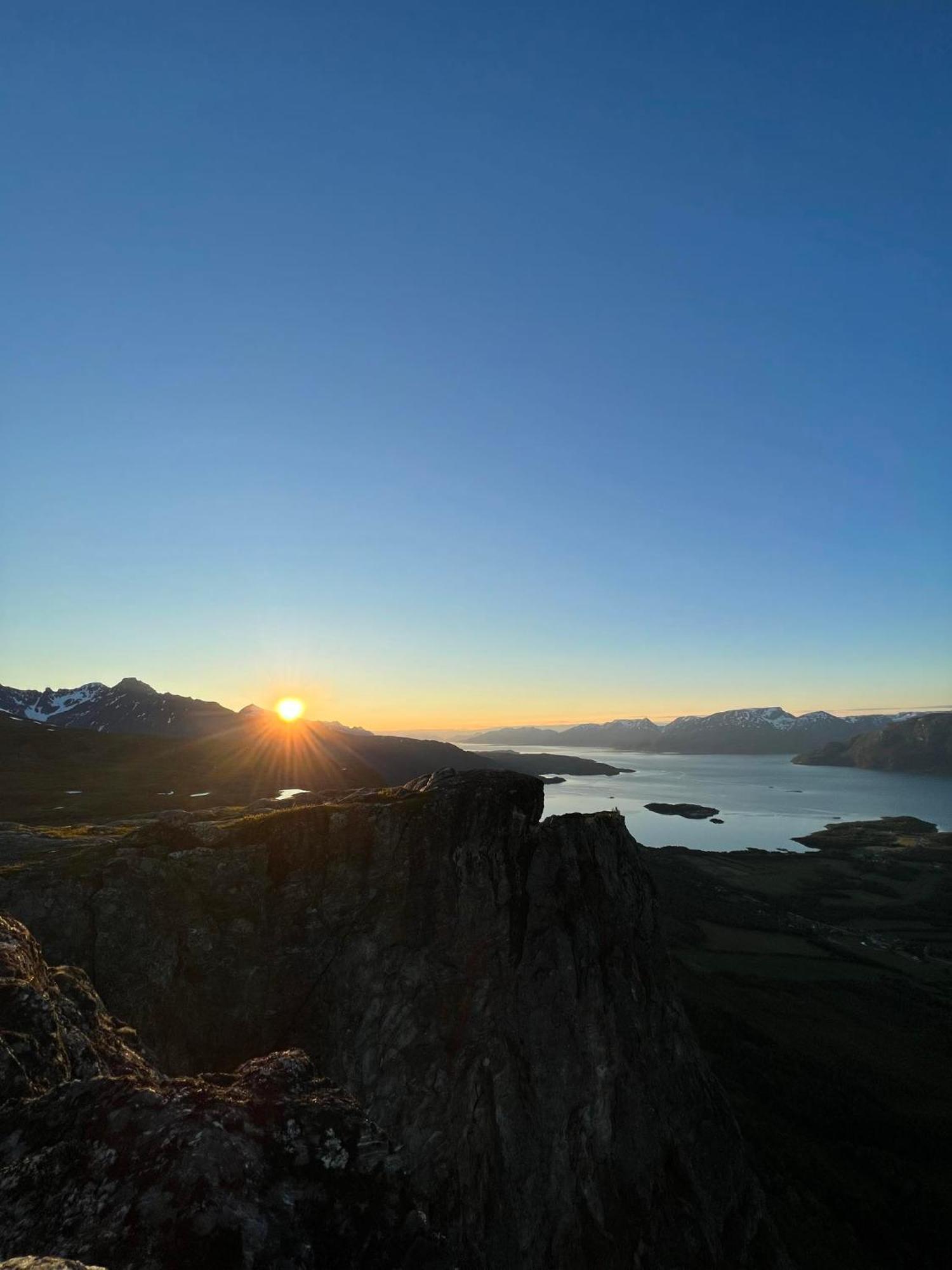 Lyngen Apartments Lyngseidet Eksteriør billede